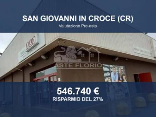 Locale Commerciale in vendita a San Giovanni In Croce, Lombardia