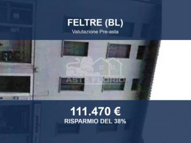 Locale Commerciale in vendita a Borgo Tezze, Feltre