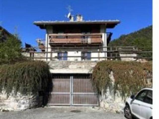 Box in vendita a Champorcher, Aosta