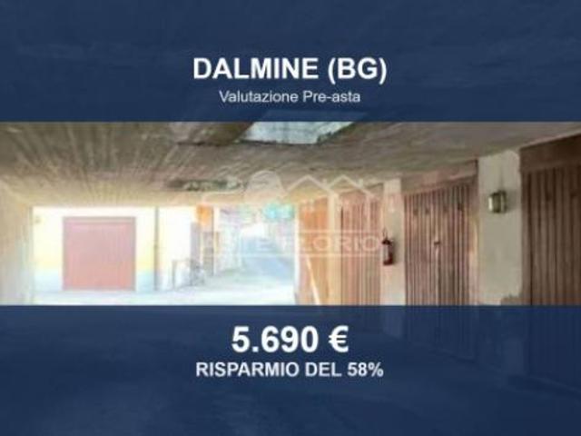 Box in vendita a Dalmine, Lombardia