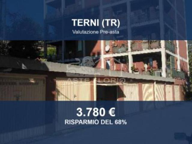 Box in vendita a Terni, Umbria