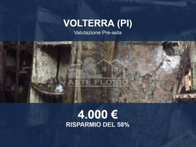 Capannone in vendita a Volterra, Toscana
