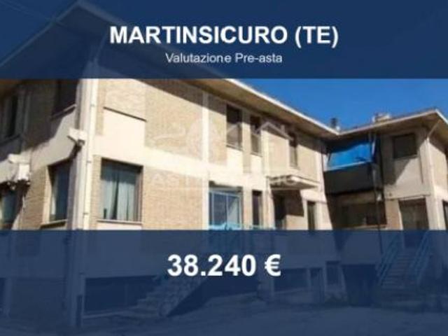 Ufficio in vendita a Unione dei Comuni della Val Vibrata, Martinsicuro