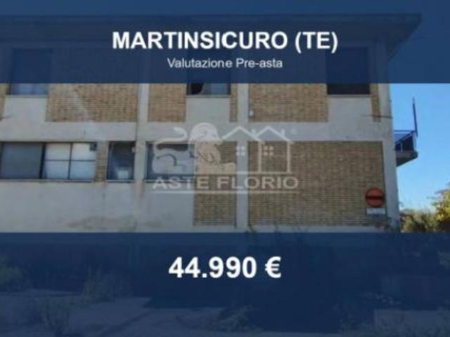 Ufficio in vendita a Unione dei Comuni della Val Vibrata, Martinsicuro