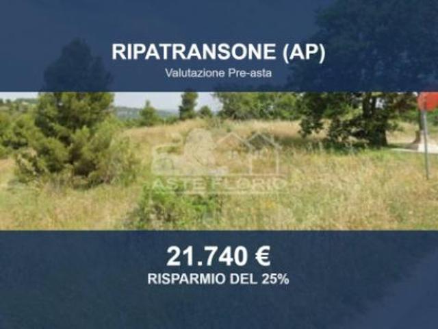 Terreno in vendita a Petrella, Marche