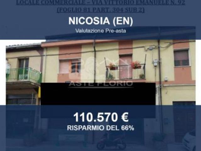 Capannone in vendita a Nicosia, Sicilia