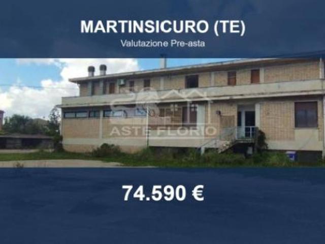 Appartamento in vendita a Unione dei Comuni della Val Vibrata, Martinsicuro