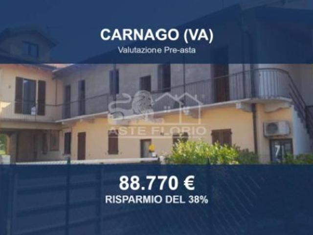Villa Indipendente in vendita a Carnago, Lombardia