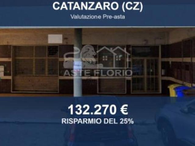 Capannone in vendita a Calabria, Catanzaro