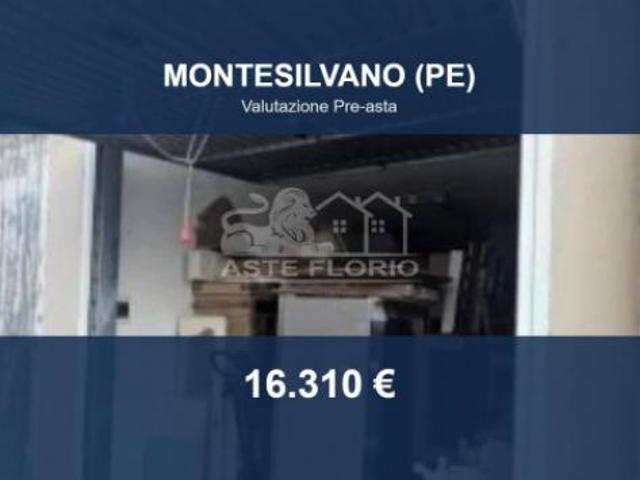 Box in vendita a Montesilvano, Abruzzo