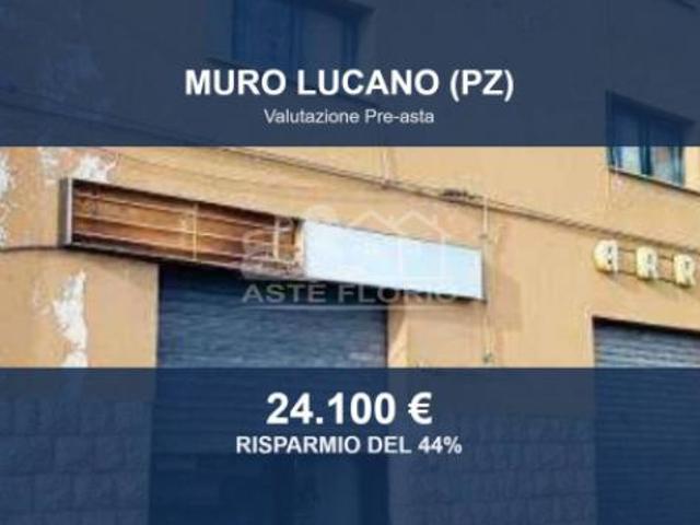 Capannone in vendita a Muro Lucano, Basilicata