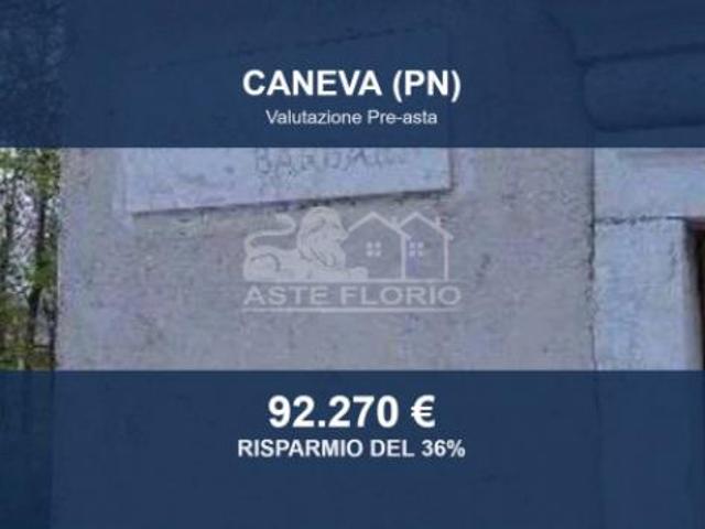 Villa Indipendente in vendita a Fratta, Caneva