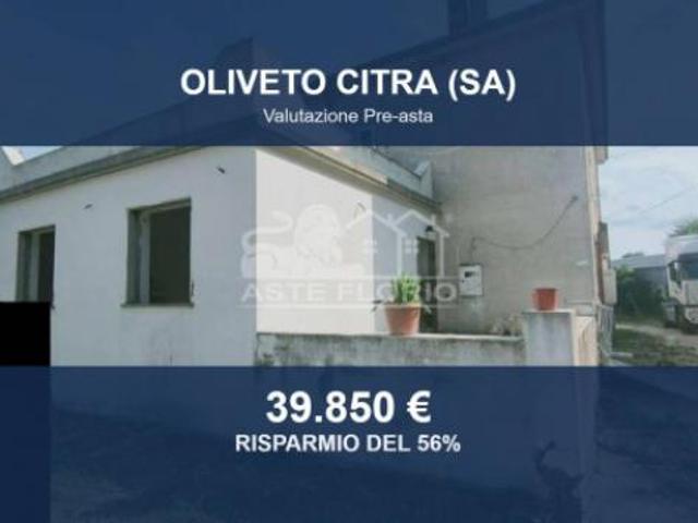 Villa Indipendente in vendita a Oliveto Citra, Salerno