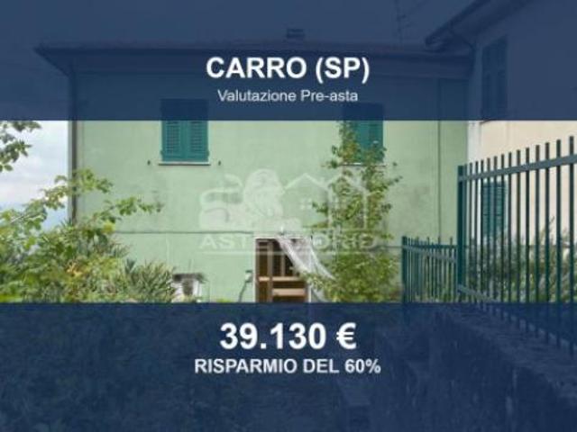 Villa Indipendente in vendita a Carro, Liguria