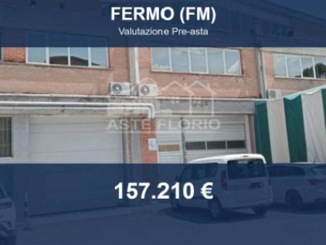 Capannone in vendita a Marche, Fermo