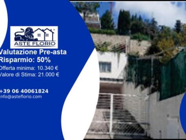 Box in vendita a Montesecco, Marche