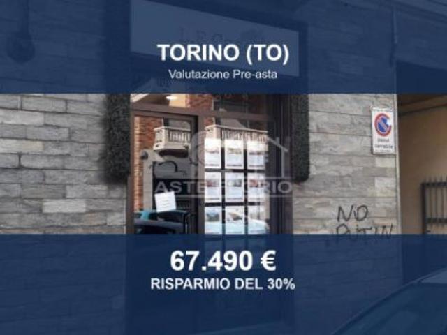 Locale Commerciale in vendita a Circoscrizione 7, Piemonte
