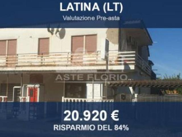 Locale Commerciale in vendita a Gionchetto, Latina