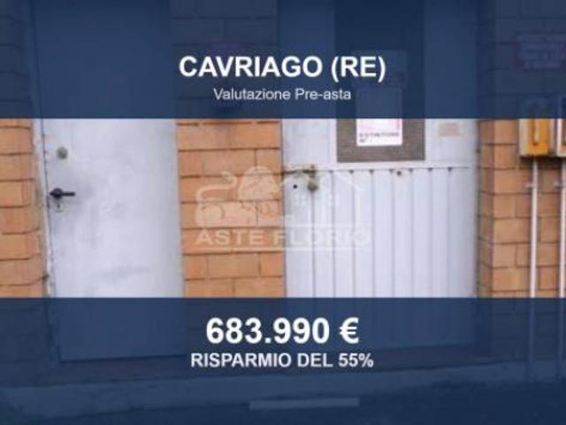 Locale Commerciale in vendita a Val d’Enza, Re