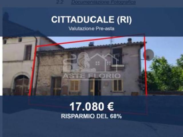 Villa Indipendente in vendita a Cittaducale, Lazio