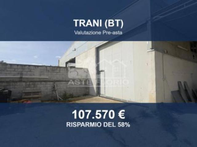 Capannone in vendita a Trani, Barletta-Andria-Trani