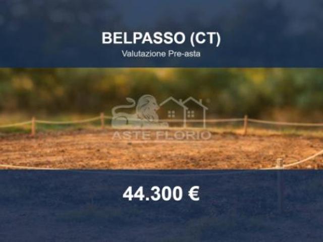 Terreno in vendita a Belpasso, Sicilia