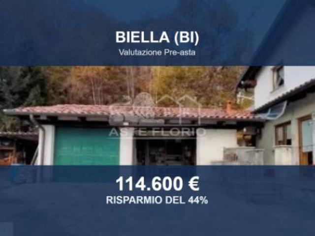Villa Indipendente in vendita a Piemonte, Biella
