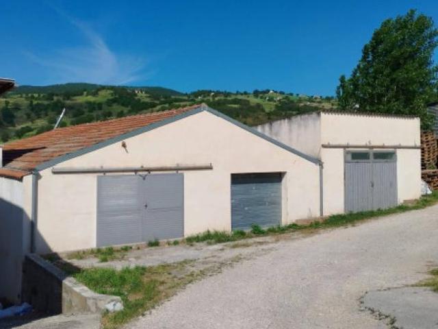 Capannone in vendita a Trivento, Molise
