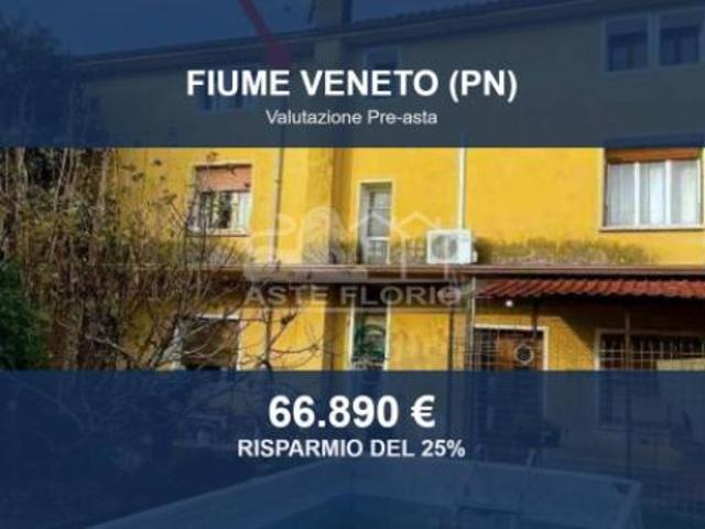 Villa Indipendente in vendita a Fiume Veneto, Friuli-Venezia Giulia