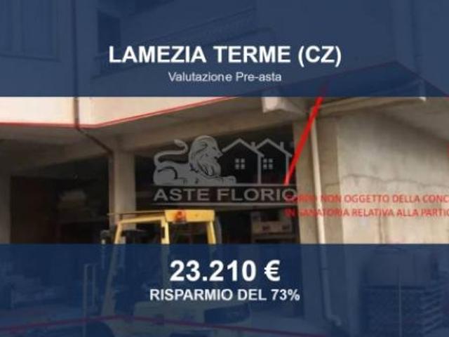 Capannone in vendita a Calabria, Catanzaro