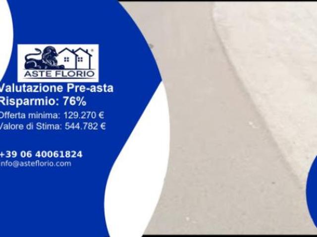 Capannone in vendita a Paternopoli, Campania