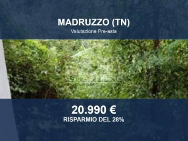 Terreno in vendita a Comunità della Valle dei Laghi, Madruzzo