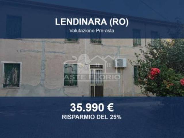 Villa Indipendente in vendita a Saguedo, Lendinara