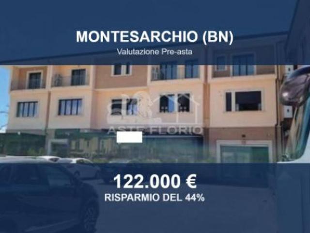 Appartamento in vendita a Montesarchio, Campania