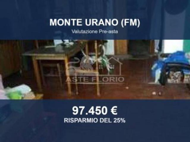 Villa Indipendente in vendita a Monte Urano, Fermo