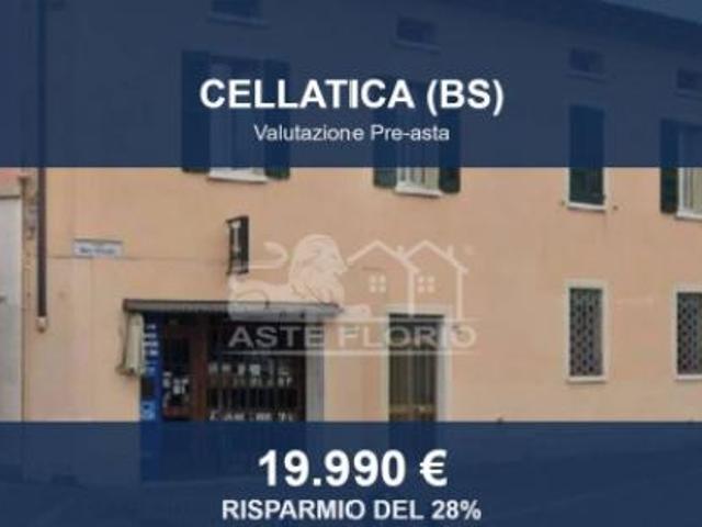 Locale Commerciale in vendita a Cellatica, Lombardia