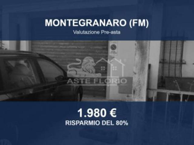 Box in vendita a Marche, Fermo