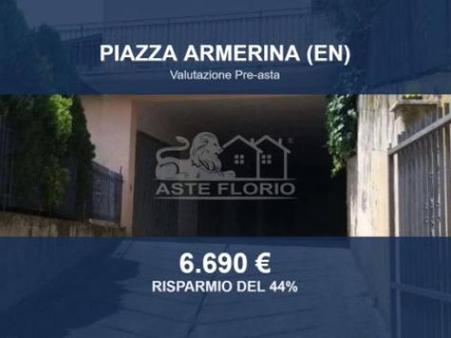Box in vendita a Piazza, Sicilia