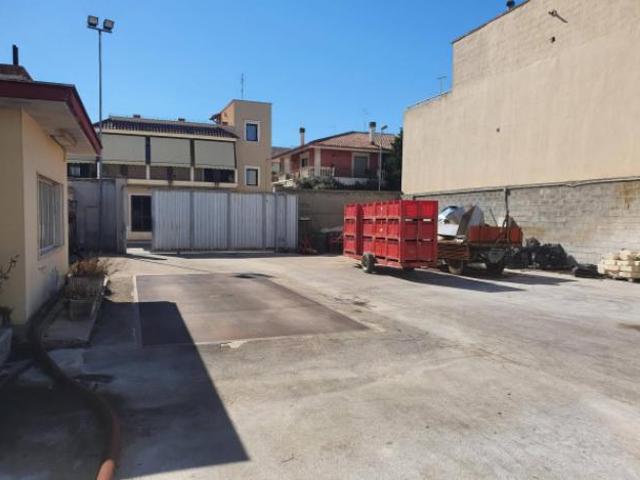Capannone in vendita a Puglia, Barletta-andria-trani
