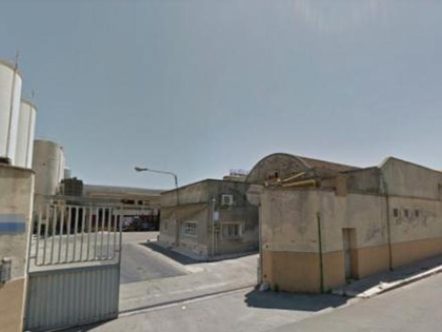 Capannone in vendita a Trinitapoli, Barletta-Andria-Trani