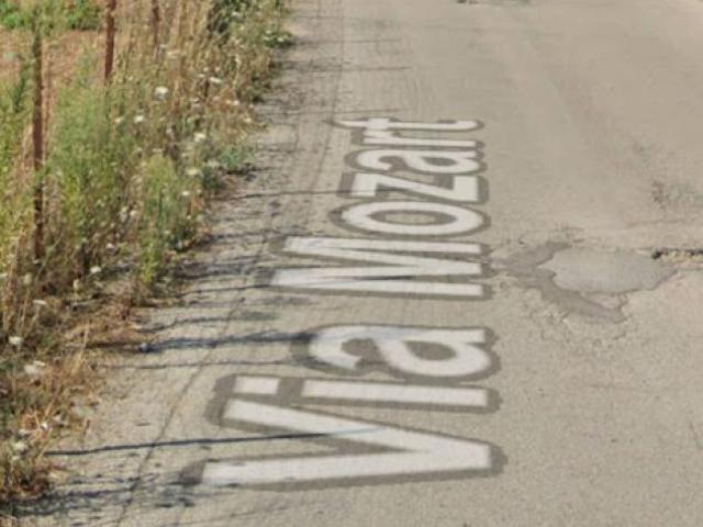 Capannone in vendita a Carinaro, Campania