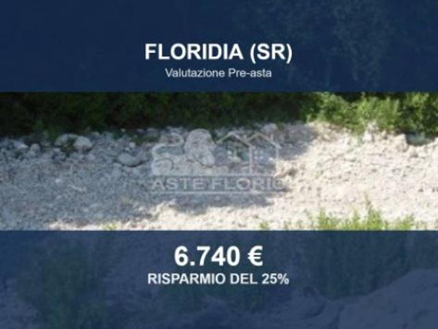 Terreno in vendita a Floridia, Sicilia