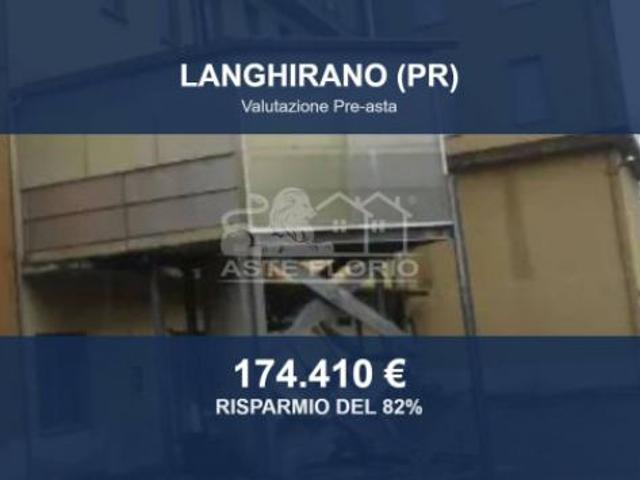 Capannone in vendita a Langhirano, Reggio Emilia
