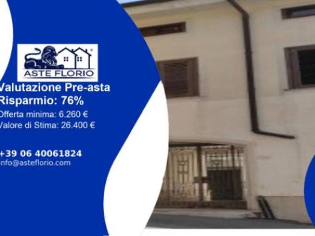 Box in vendita a Solofra, Campania