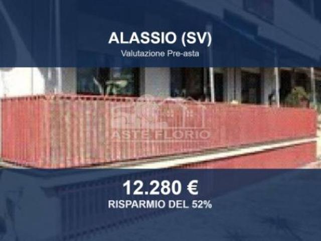 Capannone in vendita a Alassio, Liguria