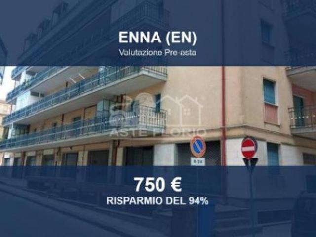 Box in vendita a Enna, Sicilia