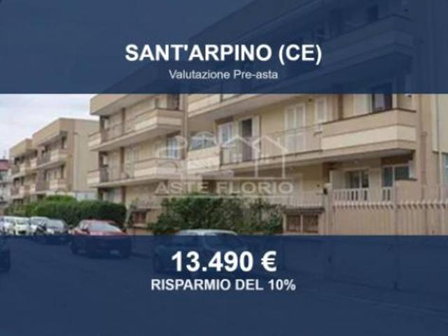 Box in vendita a Sant'arpino, Campania