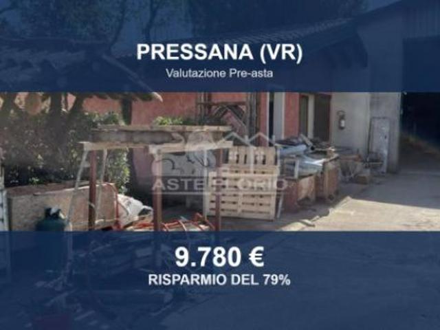Capannone in vendita a Pressana, Veneto