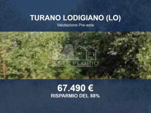 Terreno in vendita a Turano Lodigiano, Lombardia