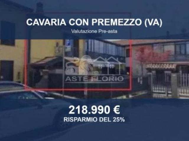 Villa Indipendente in vendita a Cavaria Con Premezzo, Lombardia